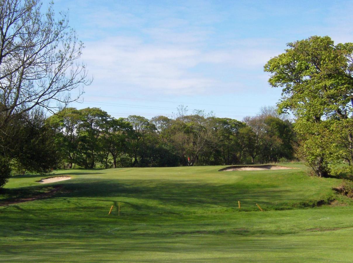 Mercure Newcastle George Washington Hotel Golf & Spa Buitenkant foto