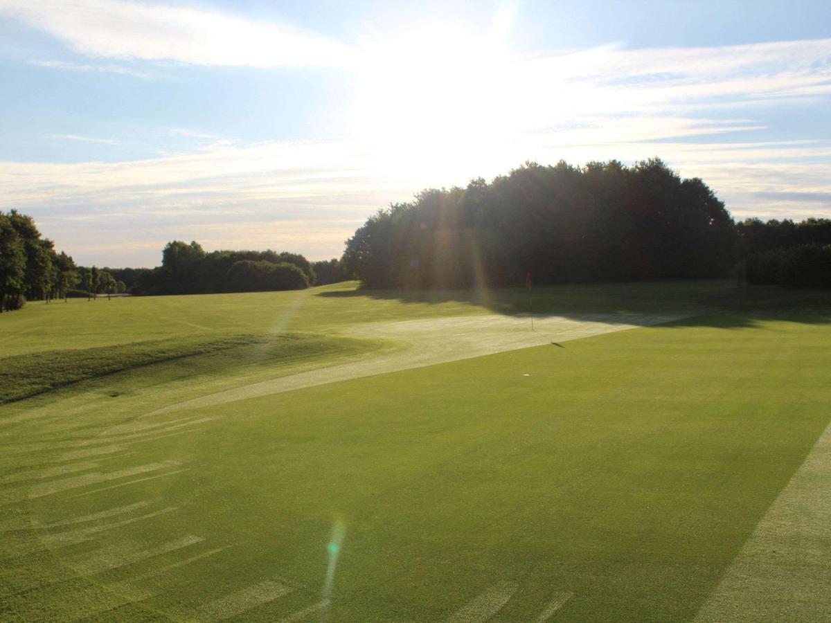 Mercure Newcastle George Washington Hotel Golf & Spa Buitenkant foto